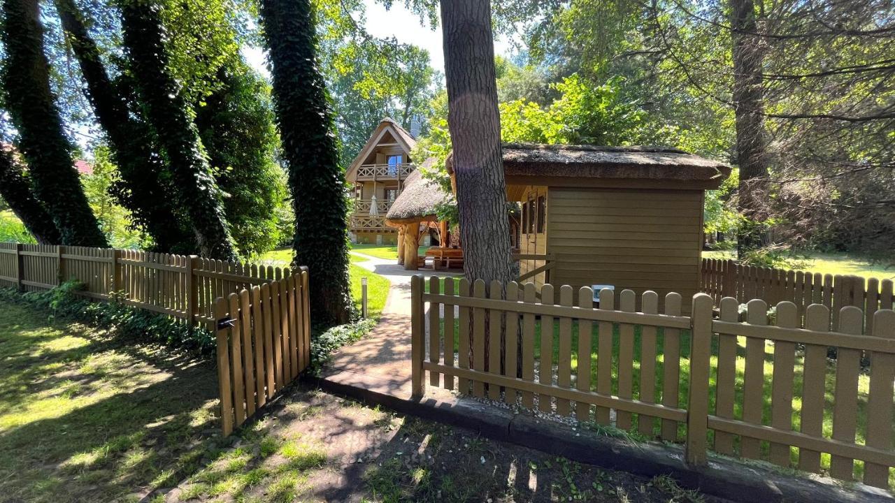 Dom Jeziorna Villa Lubiatów Екстериор снимка
