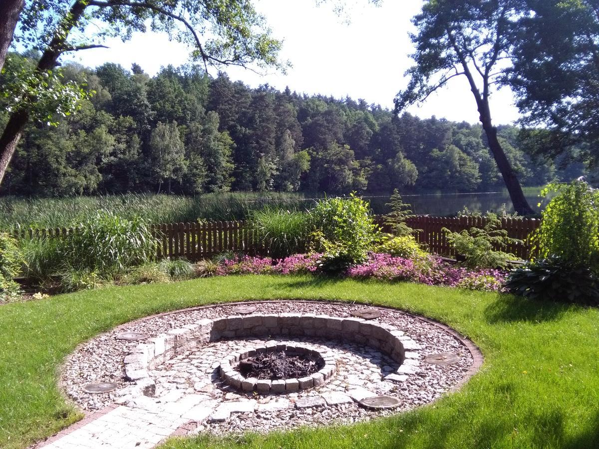 Dom Jeziorna Villa Lubiatów Екстериор снимка
