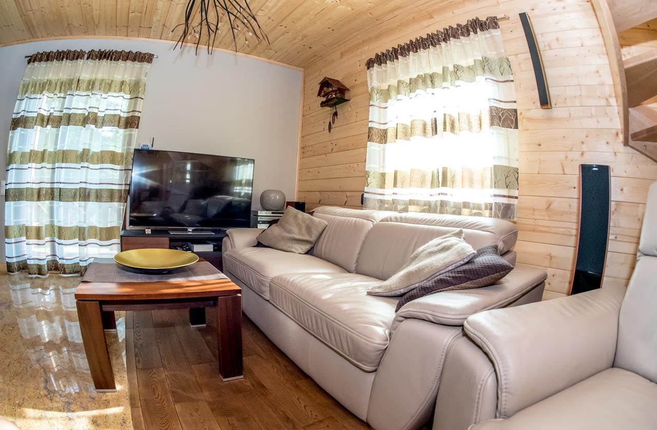 Dom Jeziorna Villa Lubiatów Екстериор снимка
